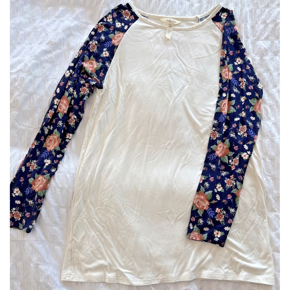 Matilda Jane Women's Moments with you Out Of The Park Tee size Small L/S Shirt